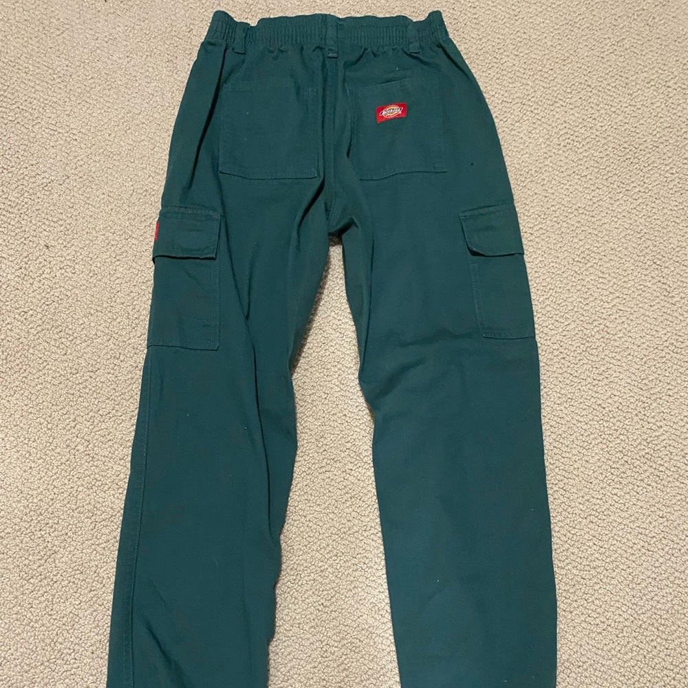 Dickies cargo pants.BRAND NEW! Supper trendy and light weight.